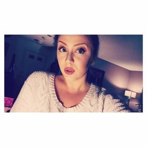 Meet your Posher, Molly